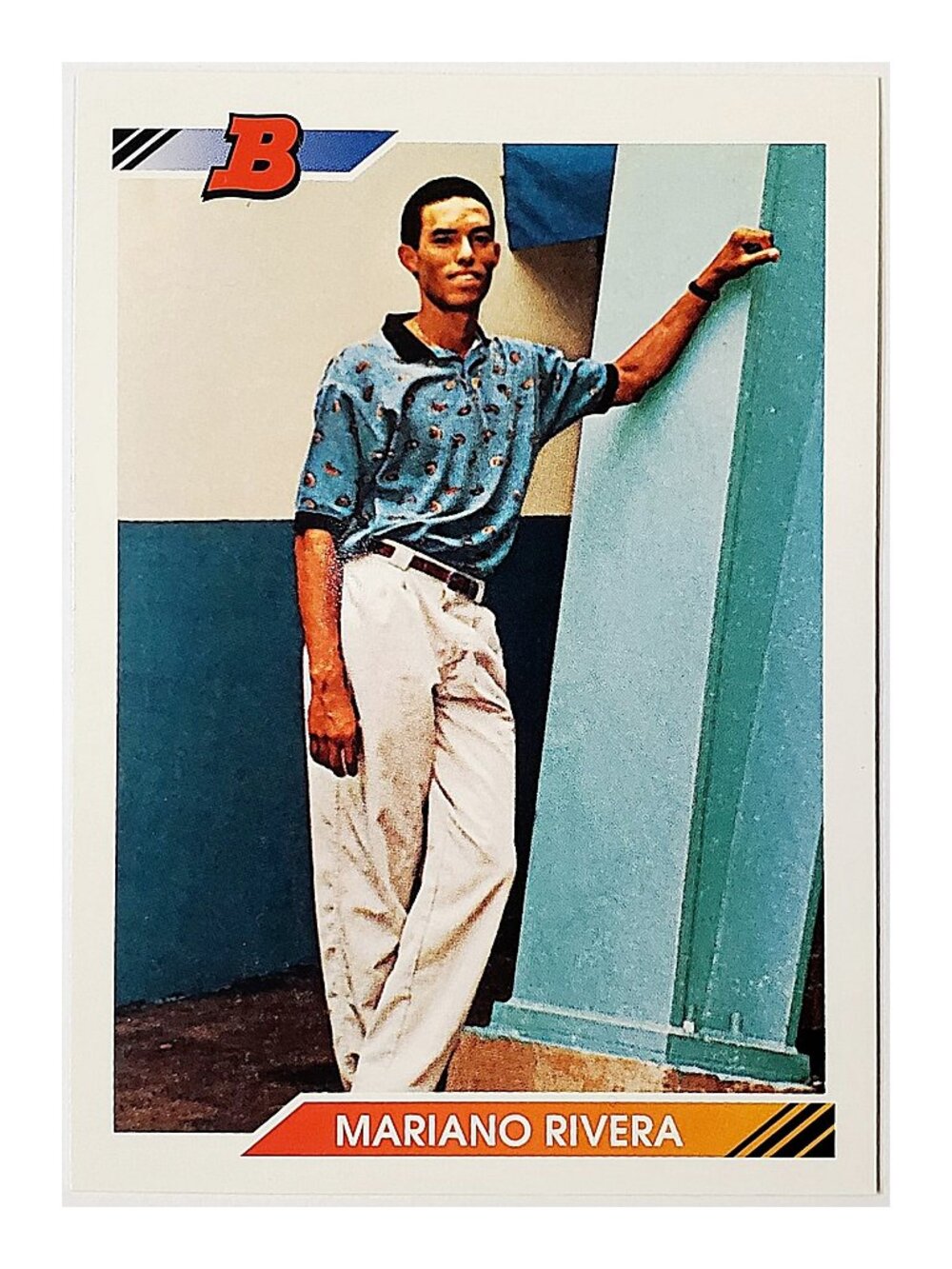 MARIANO RIVERA "ROOKIE" THROWBACK (1992 RETRO) 2010 BOWMAN #BT106, HOF, YANKEES!